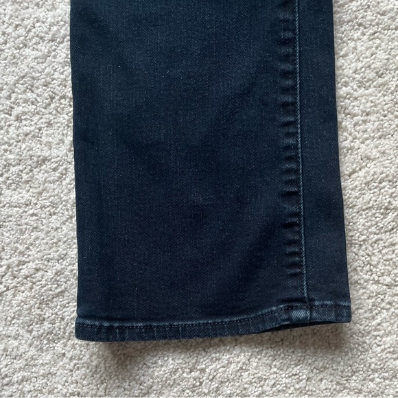 Mother Jeans. The Insider Ankle Jeans. Wash is Holding Hands. Size 26 - Picture 9 of 10